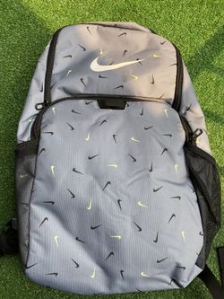 Nike Backpack. Fits 15 in laptop!