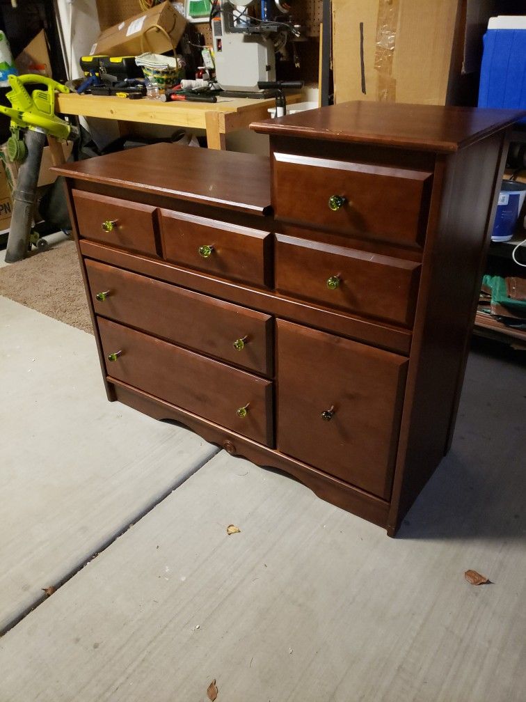 Changing Table Dresser