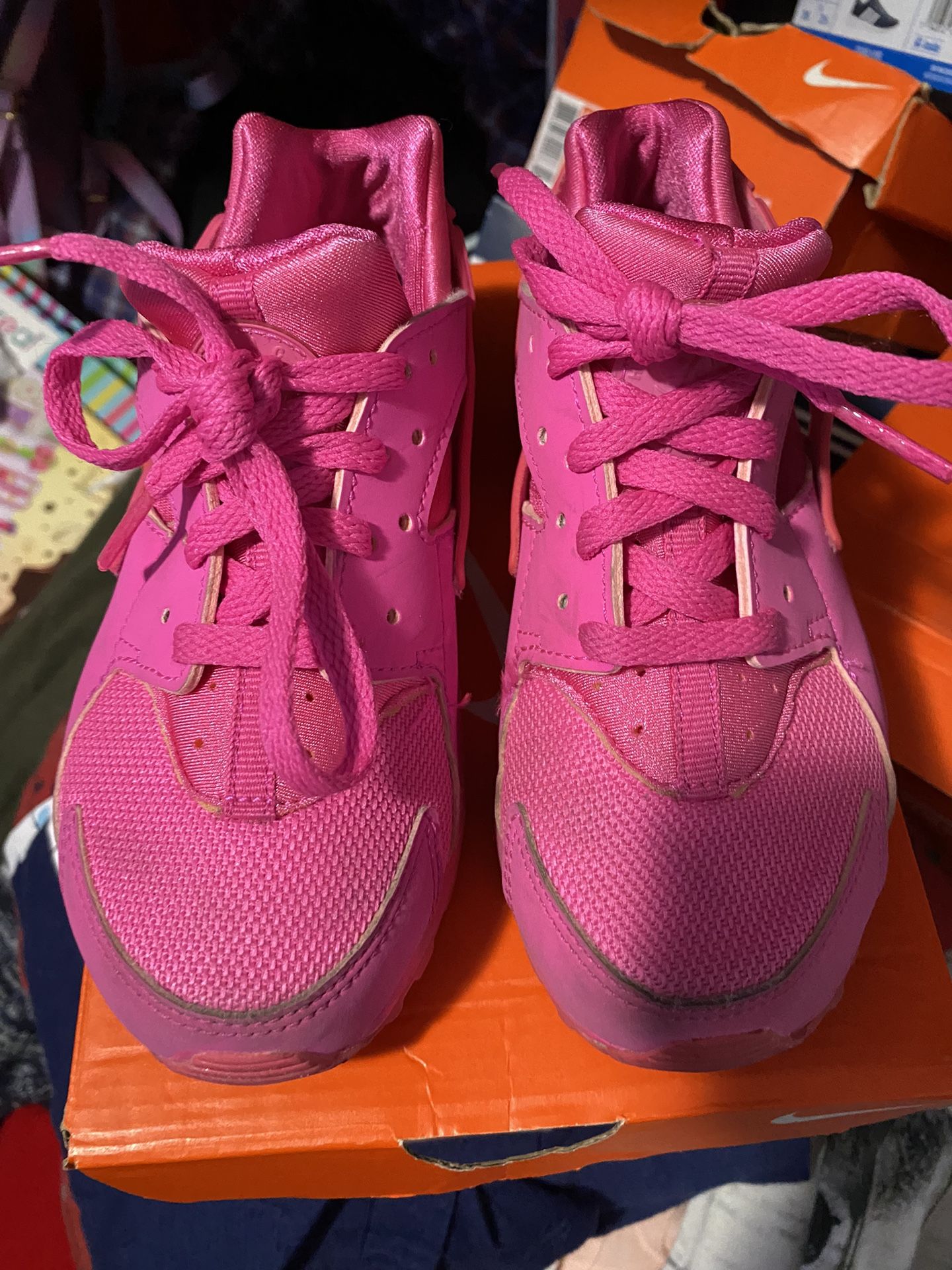 Girls Pink Huaraches Nike For Sale In Fresno CA OfferUp 51 OFF
