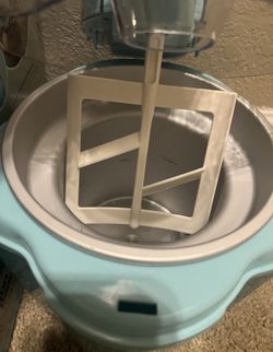 Hamilton Beach 68322 Ice Cream Maker 1.5 Quart Blue FAST