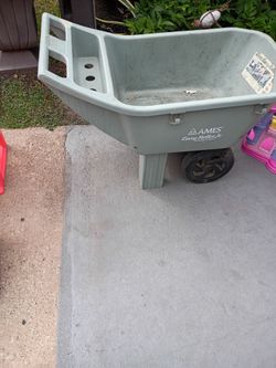 Tiny wheelbarrow 20