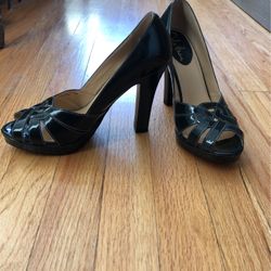 Cole Haan Women’s Heel Green, Size 7.5