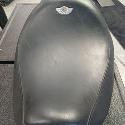 2003 Badged Harley Davidson Low Rider Seat