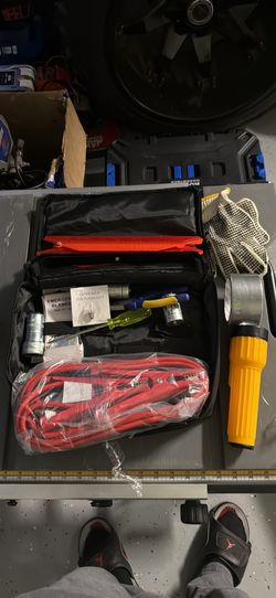 Emergency Car Kit 