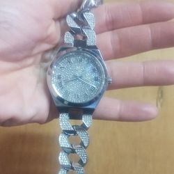 Michael Kors 
Lennox Quartz Silver Dial Ladies Watch