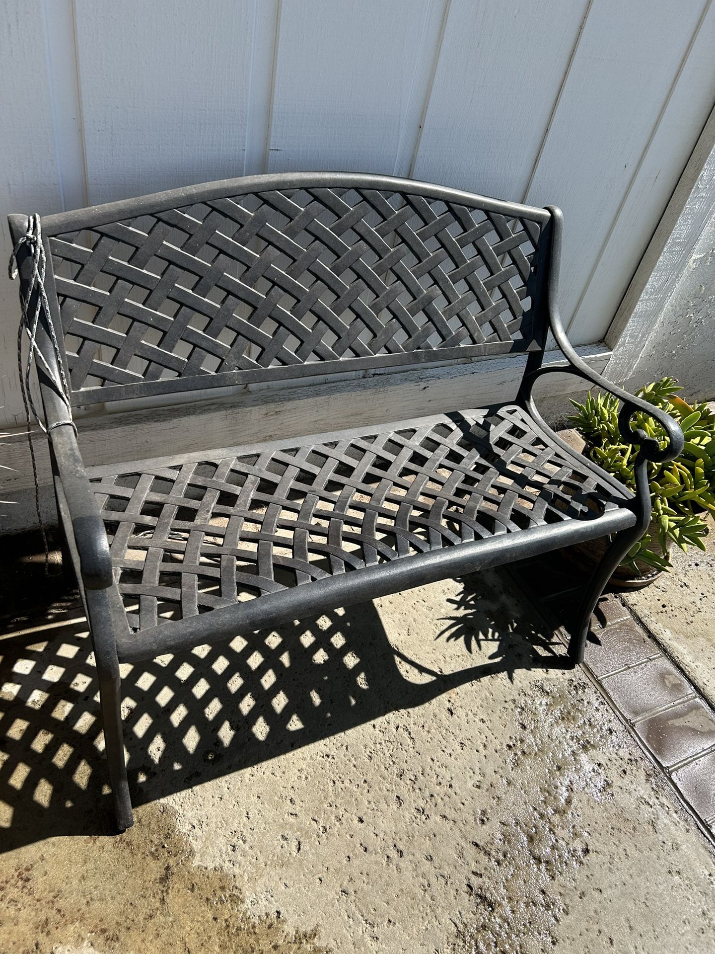 Ride iron bench