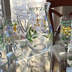 Pitcher & Set Of 4 Godinger Co Hand Painted Iced Tea Water Goblets Butterfly’s and flowers beautiful