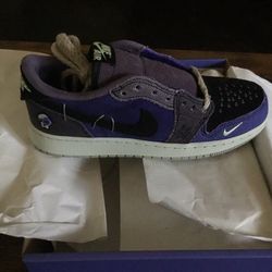 New Kid’s Air Jordan 1 Low “Zion Williamson” size 4Y/5.5W