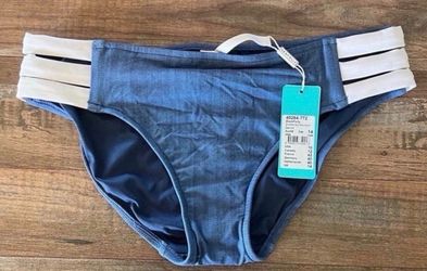 Women’s Bikini Bottom Size 10