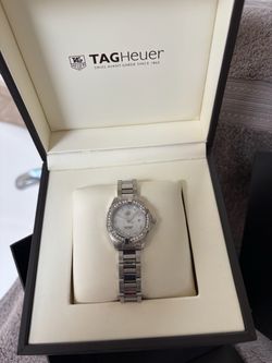 Tag Heuer watch/womens aquaracer