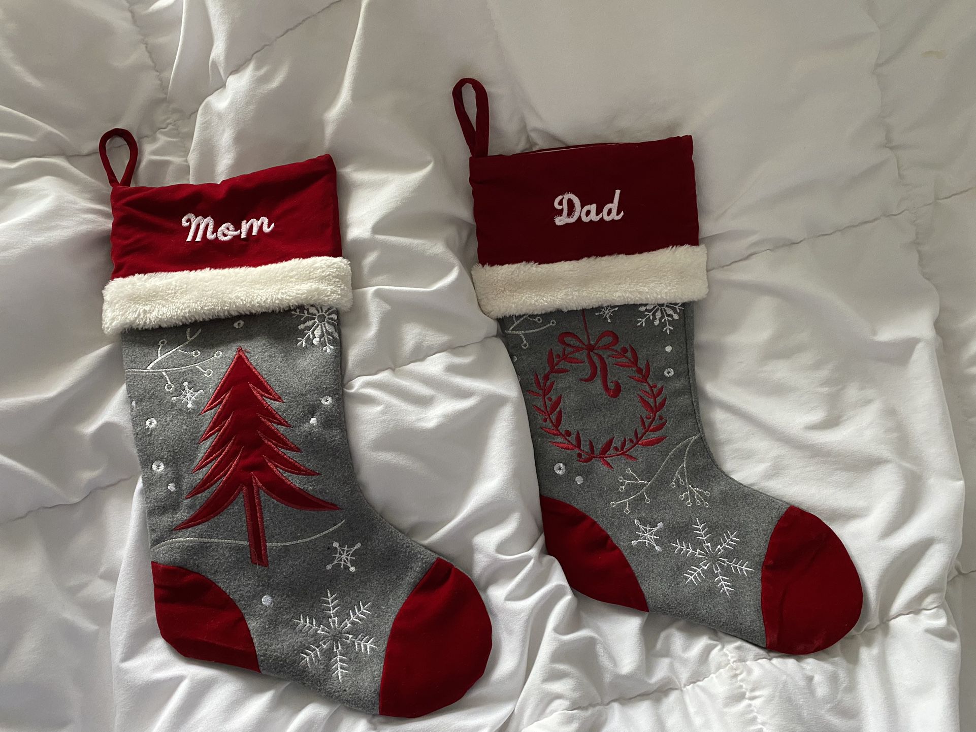 New Pair of Mom & Dad Christmas Stockings $12