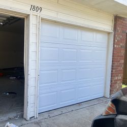Single Car Garage Door 