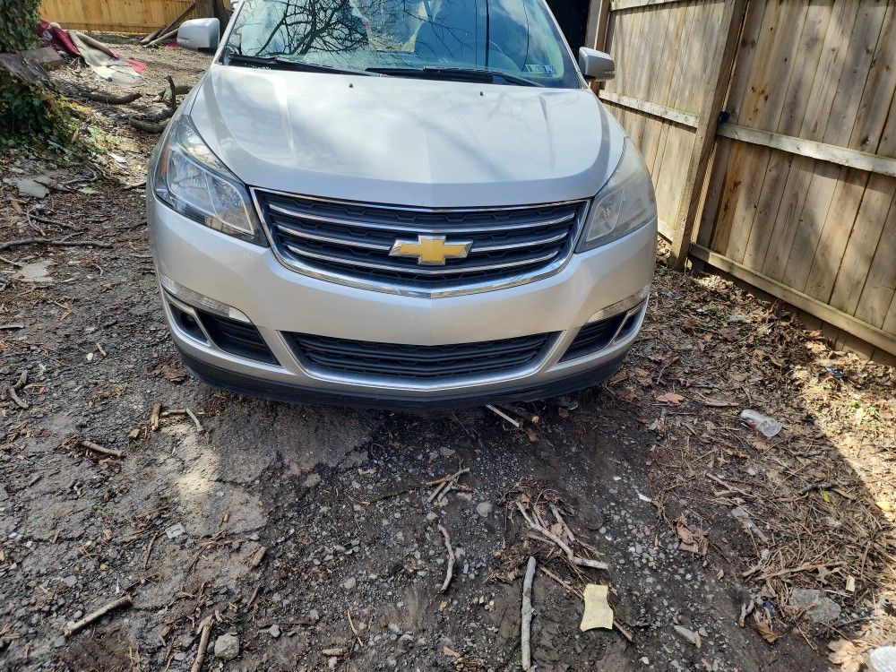 2017 Chevy Traverse Ls/lt PART OUT