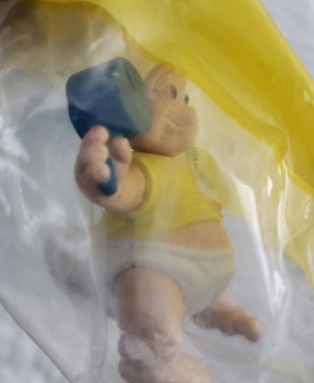 McDonald’s 1992 Disney Baby Sinclair Dinosaurs Dino Kids Meal Toy Dino-Motion