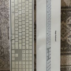 Apple Magic Keyboard