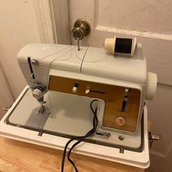 Sewing Machine 