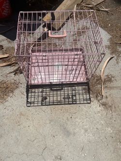 Small animal crate with tray Small animal crate with tray