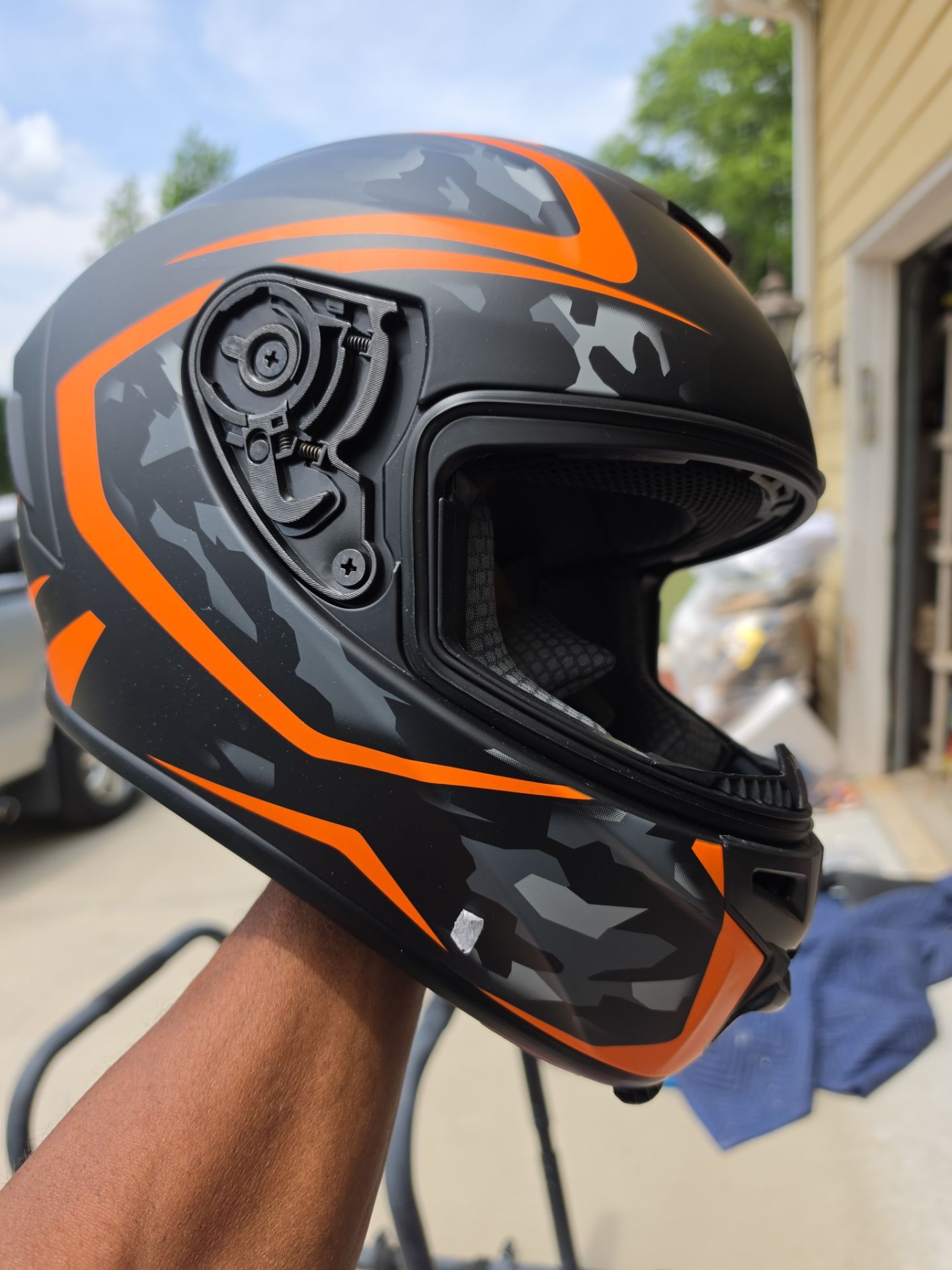 New XL motorcycle helmet