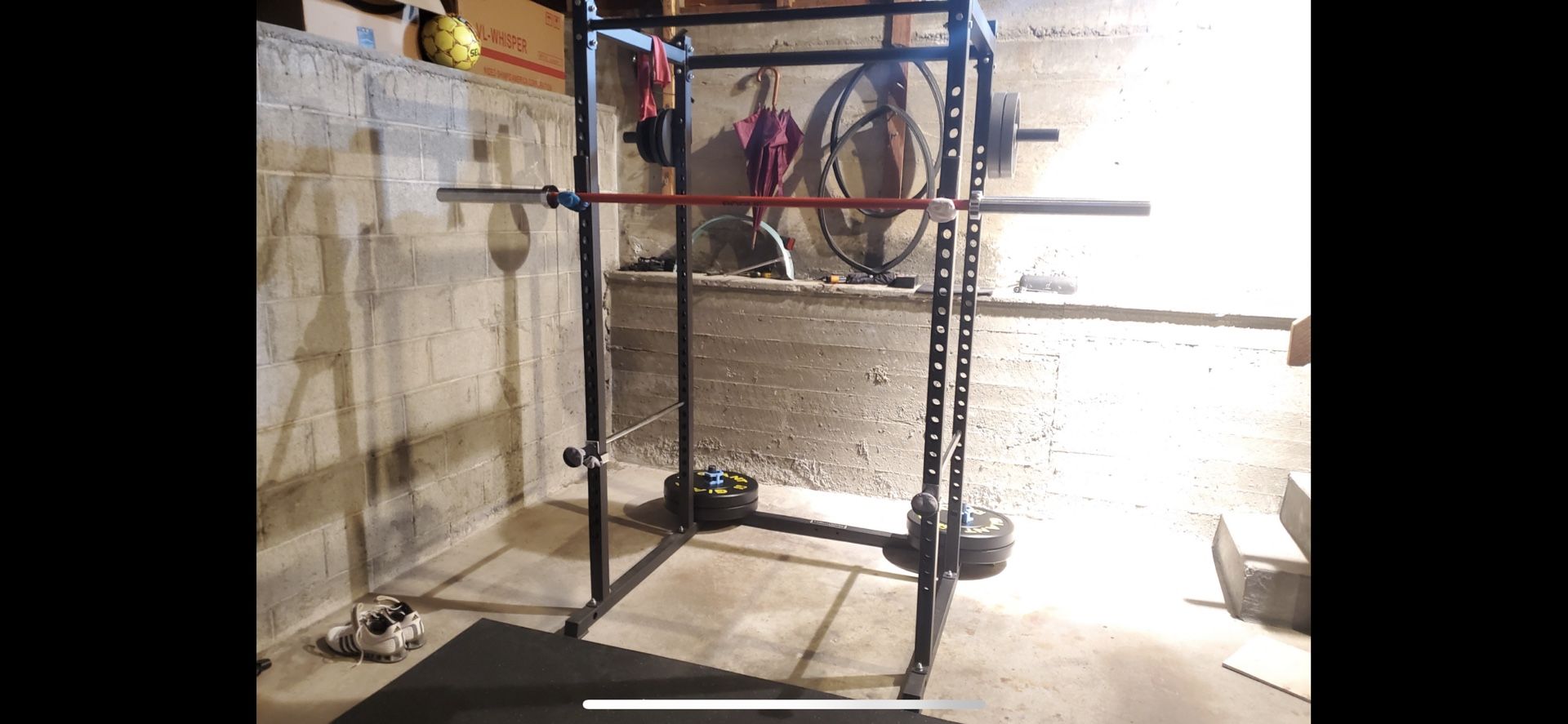 Rep Fitness Power Rack Rogue Olympic Bar Lifting Rubber Mat