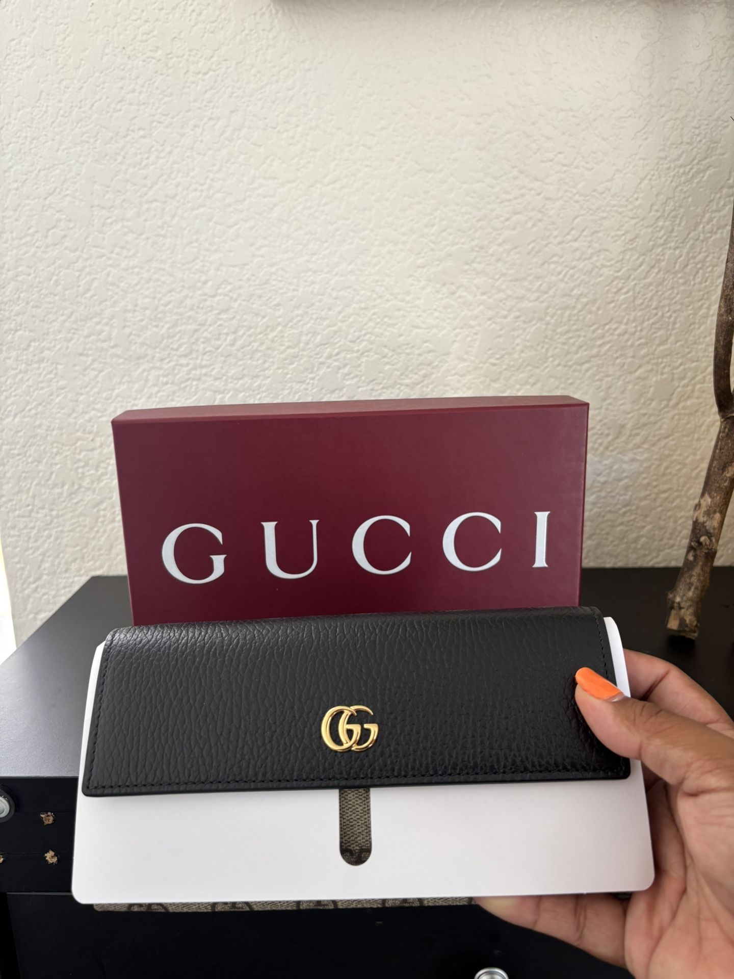 Gucci marmont Chain Wallet