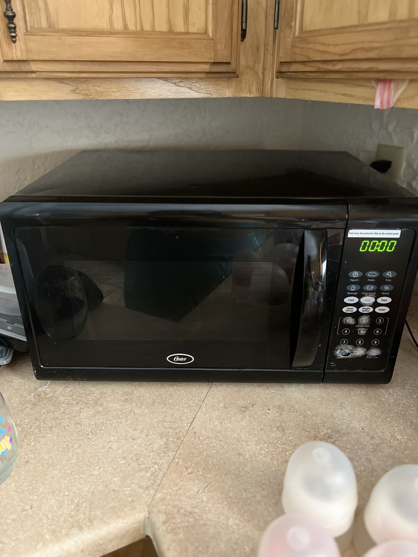 Works Great Oster Microwave 1100 Watts $70 Obo