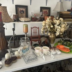 chandelier ceiling fans flower lights lamp pictures mirror purse wallet alot of stuff for home or kitchen or garden decor must go make offer 