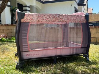 Baby trend playpen