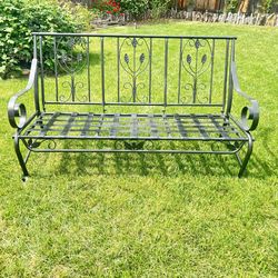 BEAUTIFUL 7 PIECE PATIO FURNITURE SET