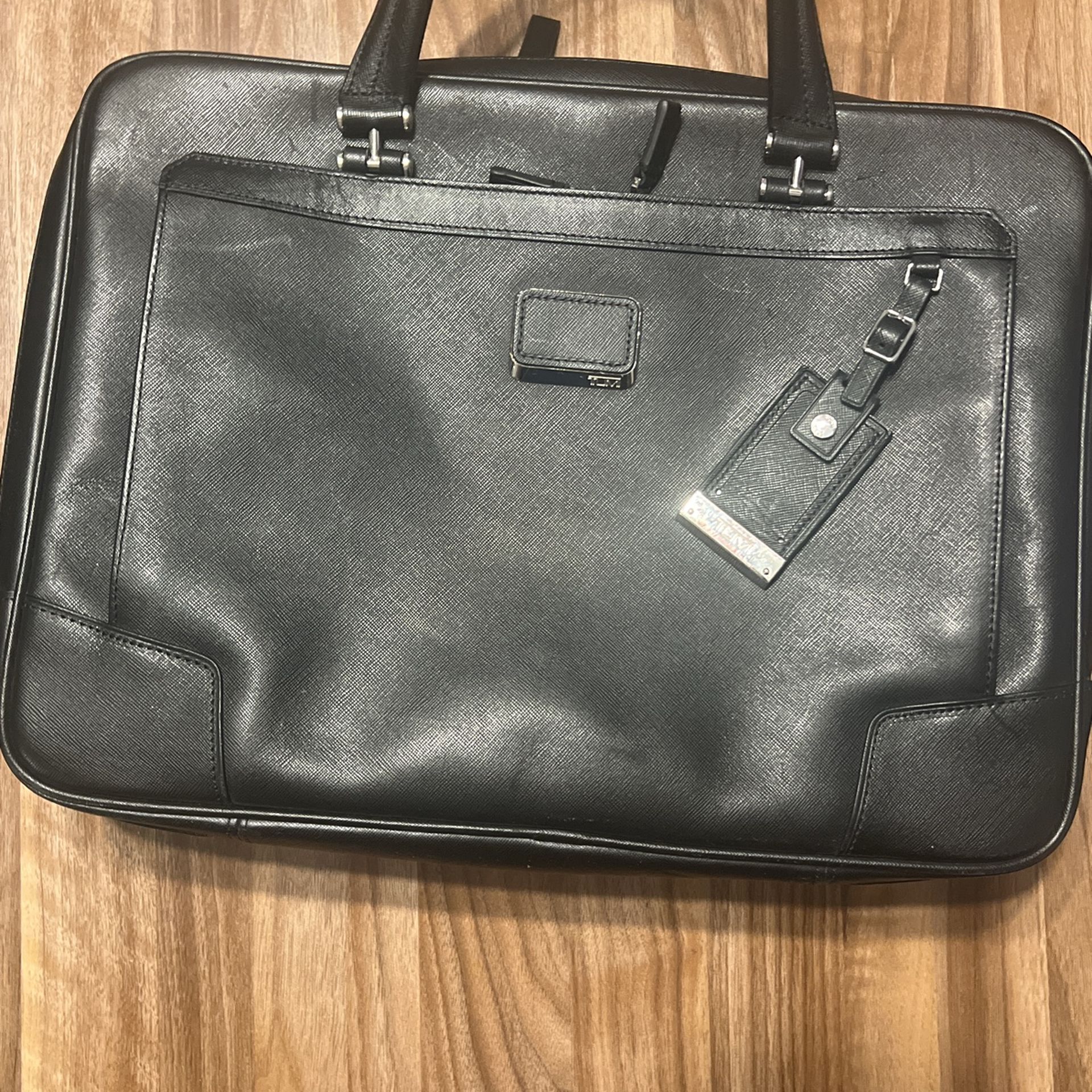 Tumi Astor Leather Briefcase W Strap