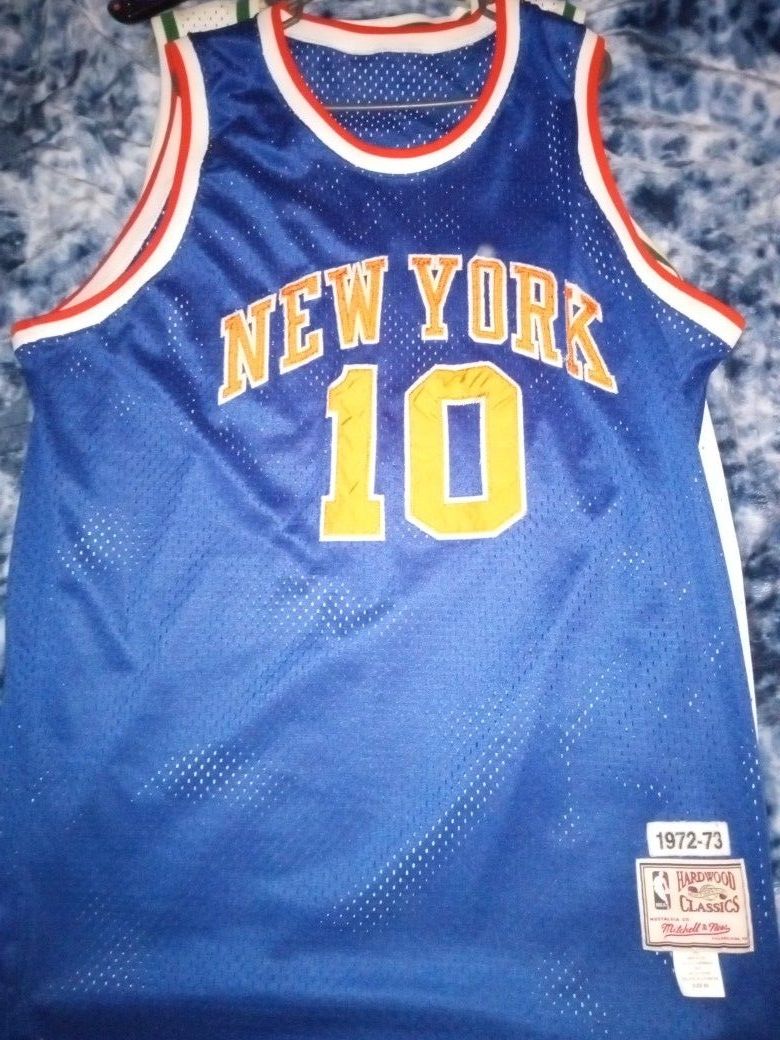 NEW YORK KNICKS-WALT "CLYDE" FRAZIER JERSEY