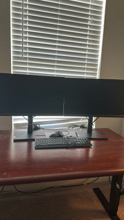 Lenovo Monitors + Keyboard & mouse