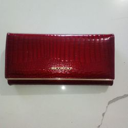 Red Wallet 