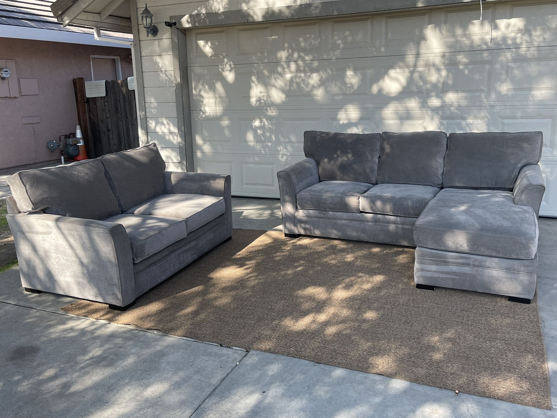 Macy’s Sofa Set With Reversible Chaise