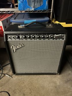 Fender champion 40