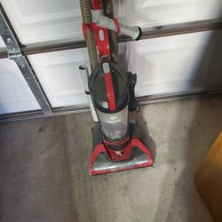 Dirtdevil  Vacuum 
