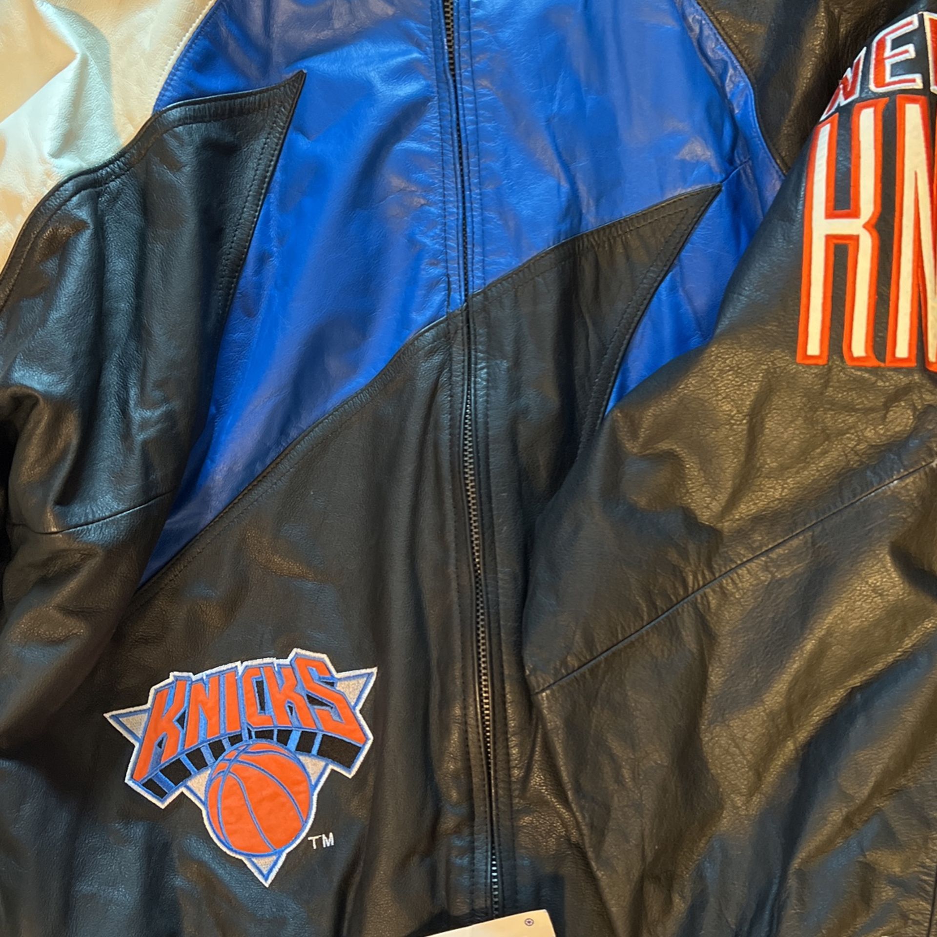 Rare Grail NWT Vintage Logo 7 Shark Tooth Leather NY Knicks Jacket