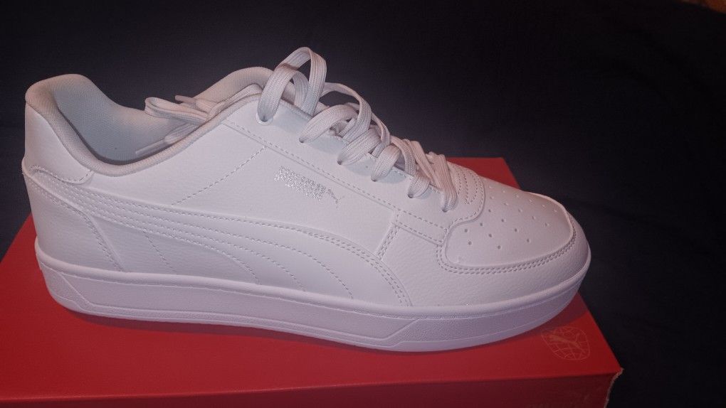 Puma Sneakers  Size 12