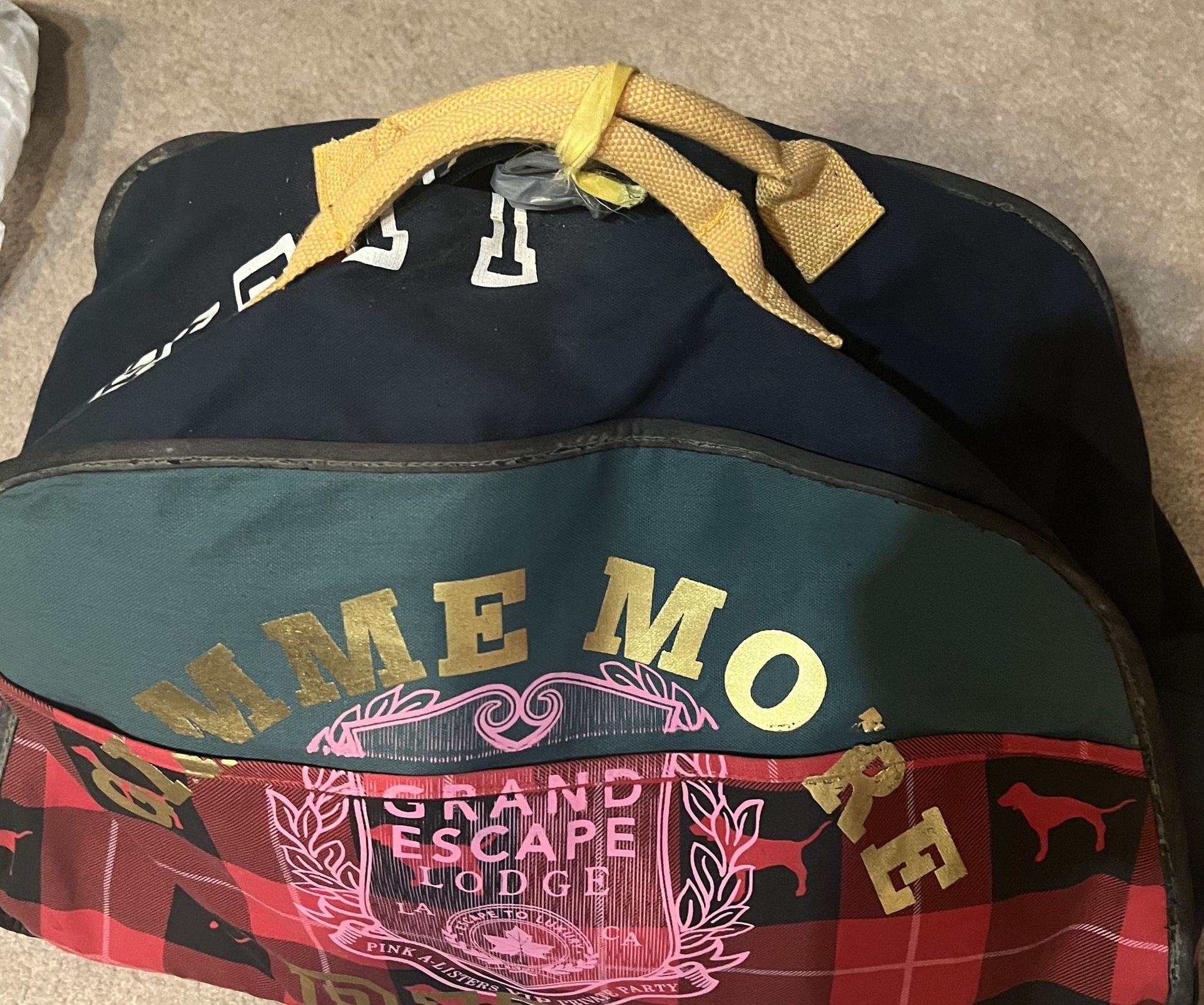 Victoria Secret Rolling Bag