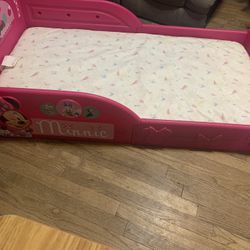 Toddler Mini Mouse Bed
