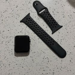 Apple Watch Series 3 Nike Version 