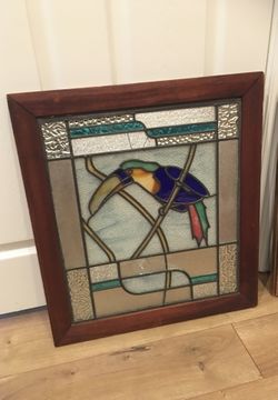 VINTAGE TOUCAN STAINED GLASS