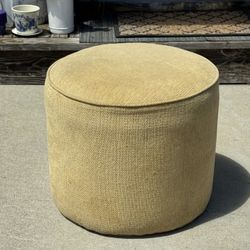 Nice Stylus Poggo Round Ottoman!