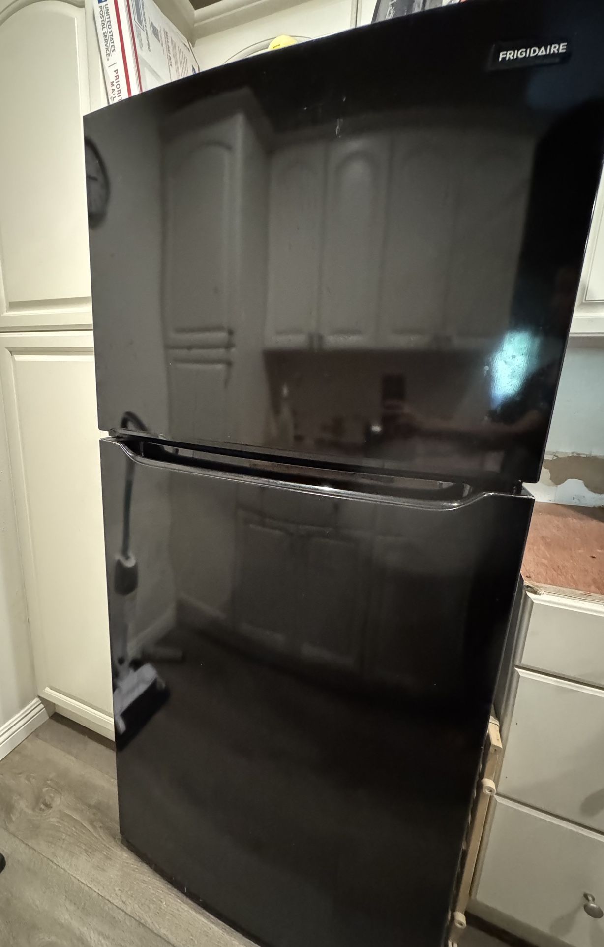 Frigidaire Refrigerator