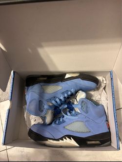 Jordan 5 UNC