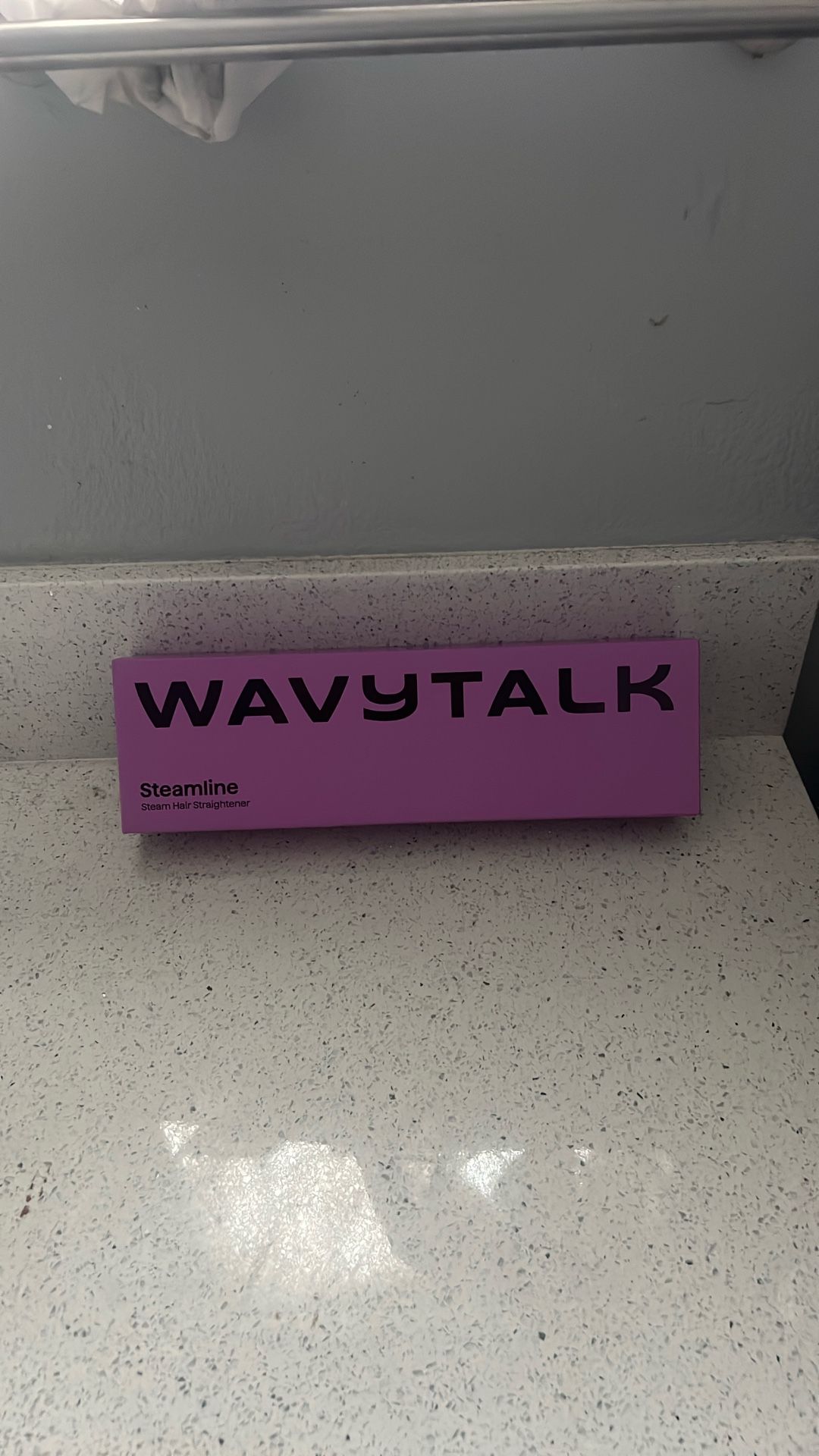Wavytalk Steam Sesh Hair Straightner Wavy Talk