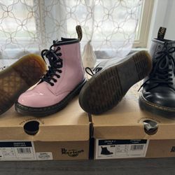 Dr Martens Boots PINK AND BLACK 