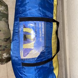 TENT PARA 9 PERSONAS TIENE  3 CUARTOS