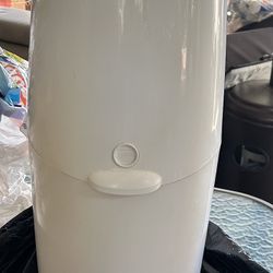 Diaper Trash Can
