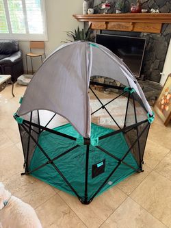 baby or pet playpen