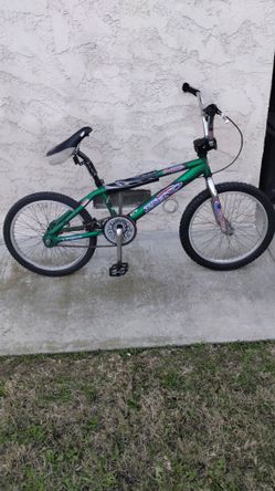 1999 Haro Supra BMX Bike 